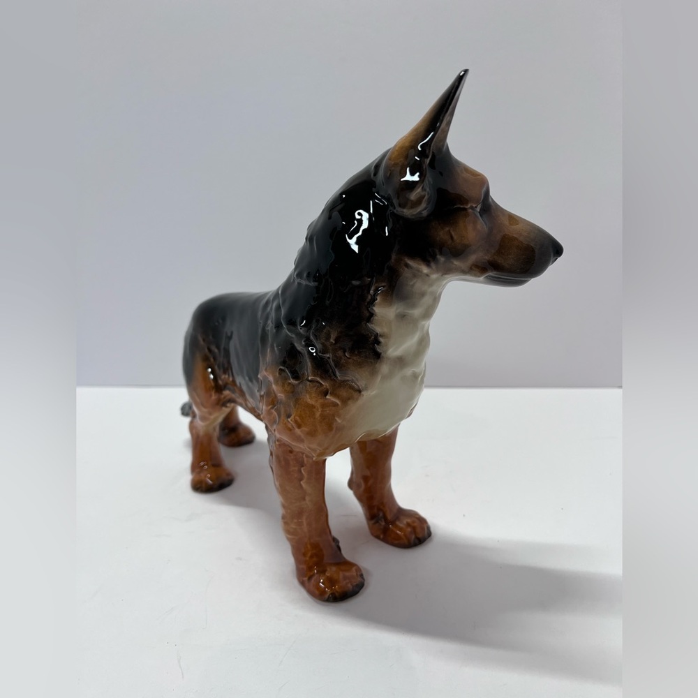 Vintage Goebel Standing German Shepherd Dog Figurine 30022-38 - Picture 4 of 16